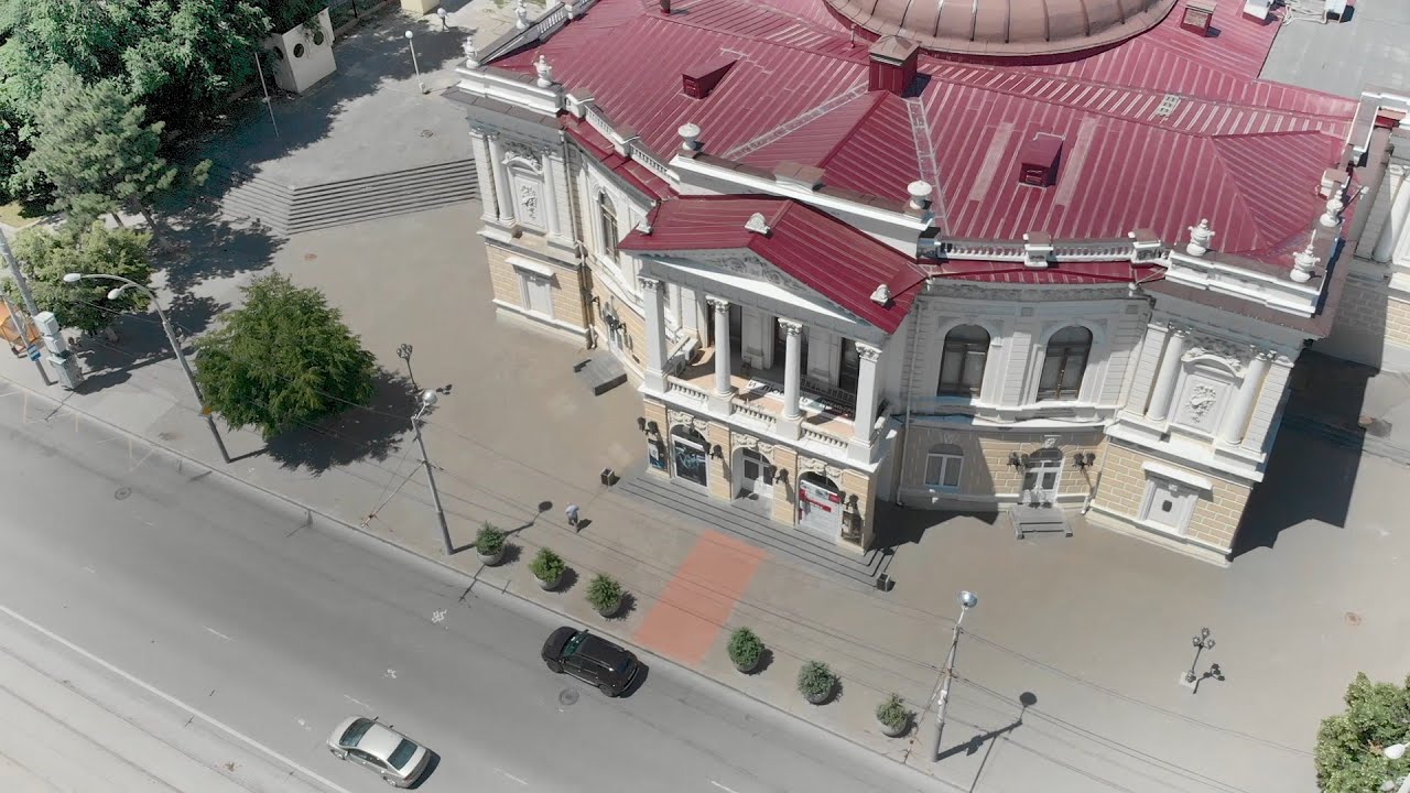 Ростов исторический: Ростовский академический молодежный театр - YouTube