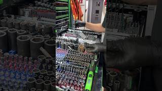 This @GEARWRENCHTools Extractor socket set is great when you have the right size