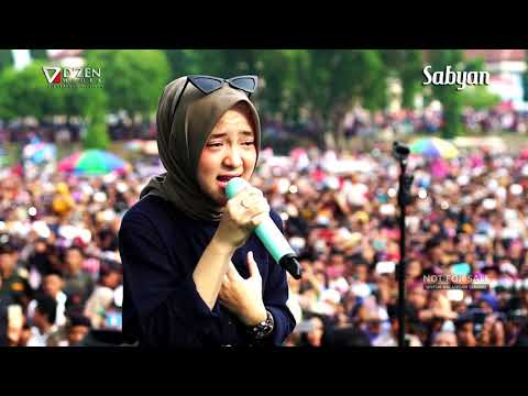 Deen Assalam - Sabyan Gambus Live Alun Alun Kajen Pekalongan