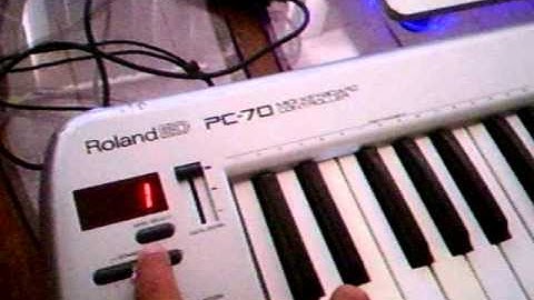 ROLAND ED PC-70