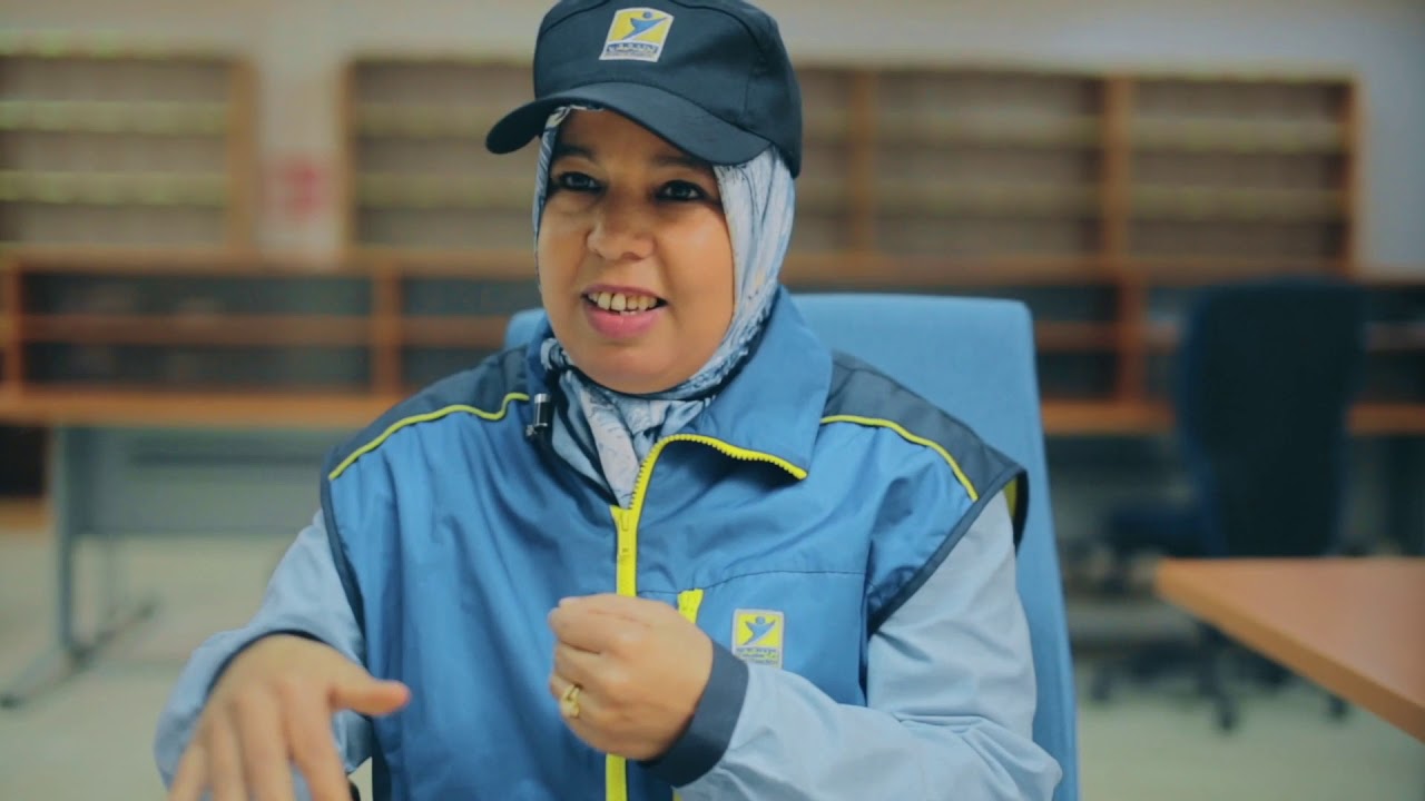 إكتشفوا تجربة رشيدة - موزعة البريد بالمحمدية