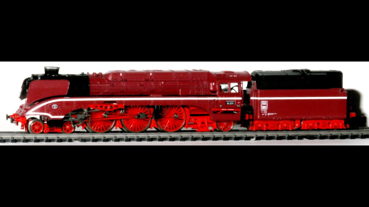 BR 18 201 Arnold (HN2123), Sound: Zimo, Spur N - YouTube