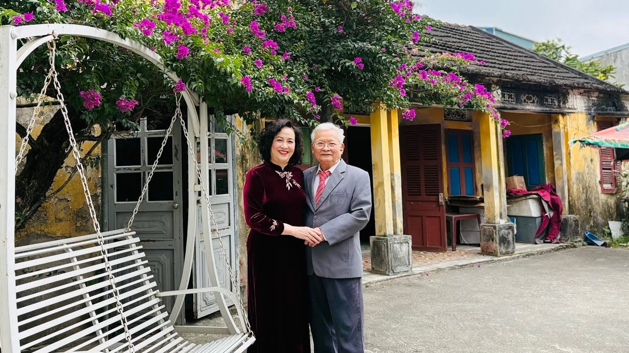 Mùng 5 Tết Bính Ngọ lưu lại hình ảnh tại nhà Cụ Ngoại 