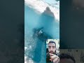 السباحه تحت الثلج 