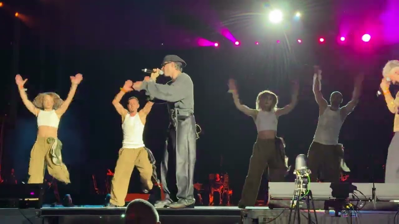 Молец/Molec is opening Enrique Iglesias concert in Sofia 20.09.2025 