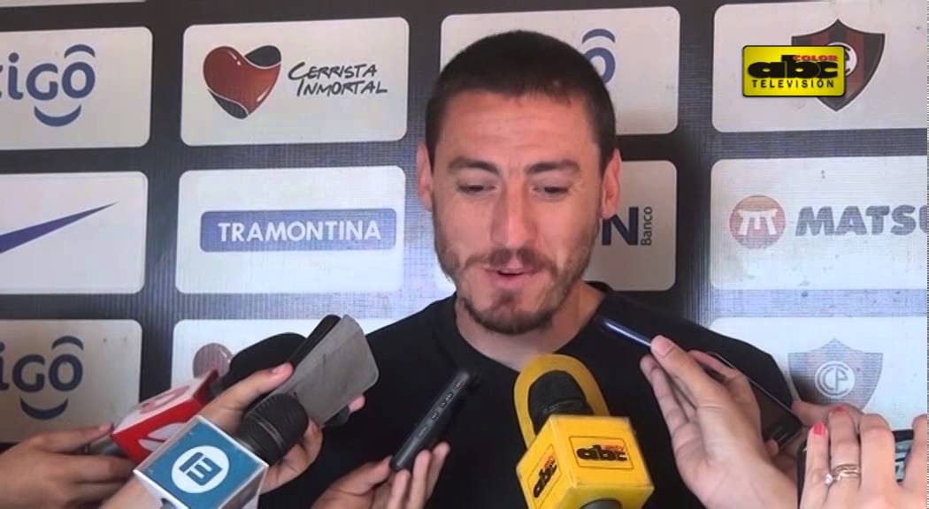 Cristián Álvarez busca continuar con el arco en cero camera iphone 8 plus apk