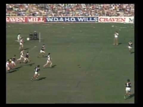 1975 NSWRL Grand Final - Ted Goodwin collides with Ian Schubert