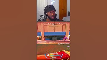 These rats jump scared me  #shorts #apexlegends