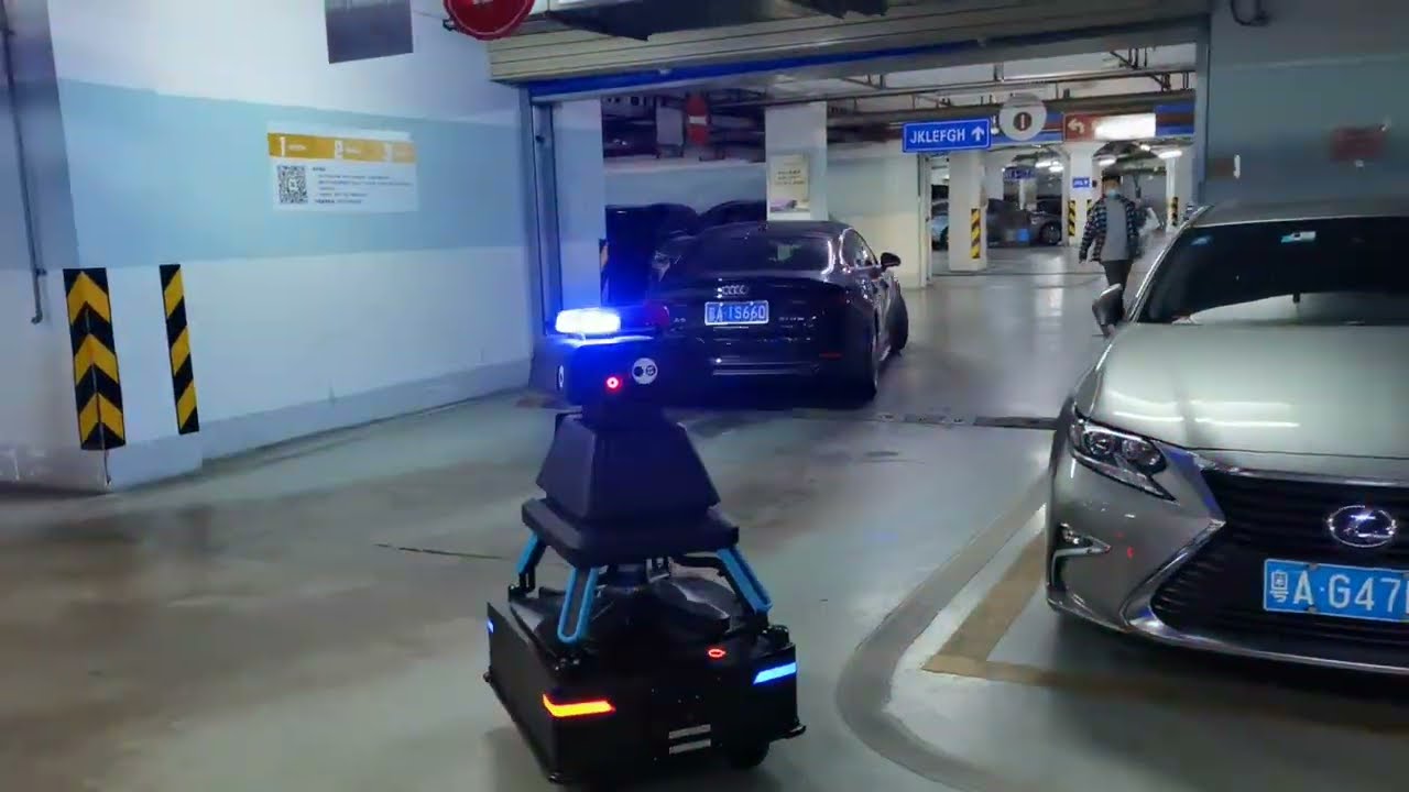 Security Robots for Underground Parking Garages 安保机器人在地下车库巡逻