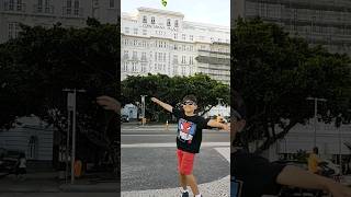 PEQUENO HOMEM ARANHA NO COPACABANA PALACE! #shorts