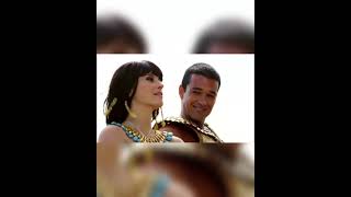 Maya En Moisés Y Los Diez Mandamientos