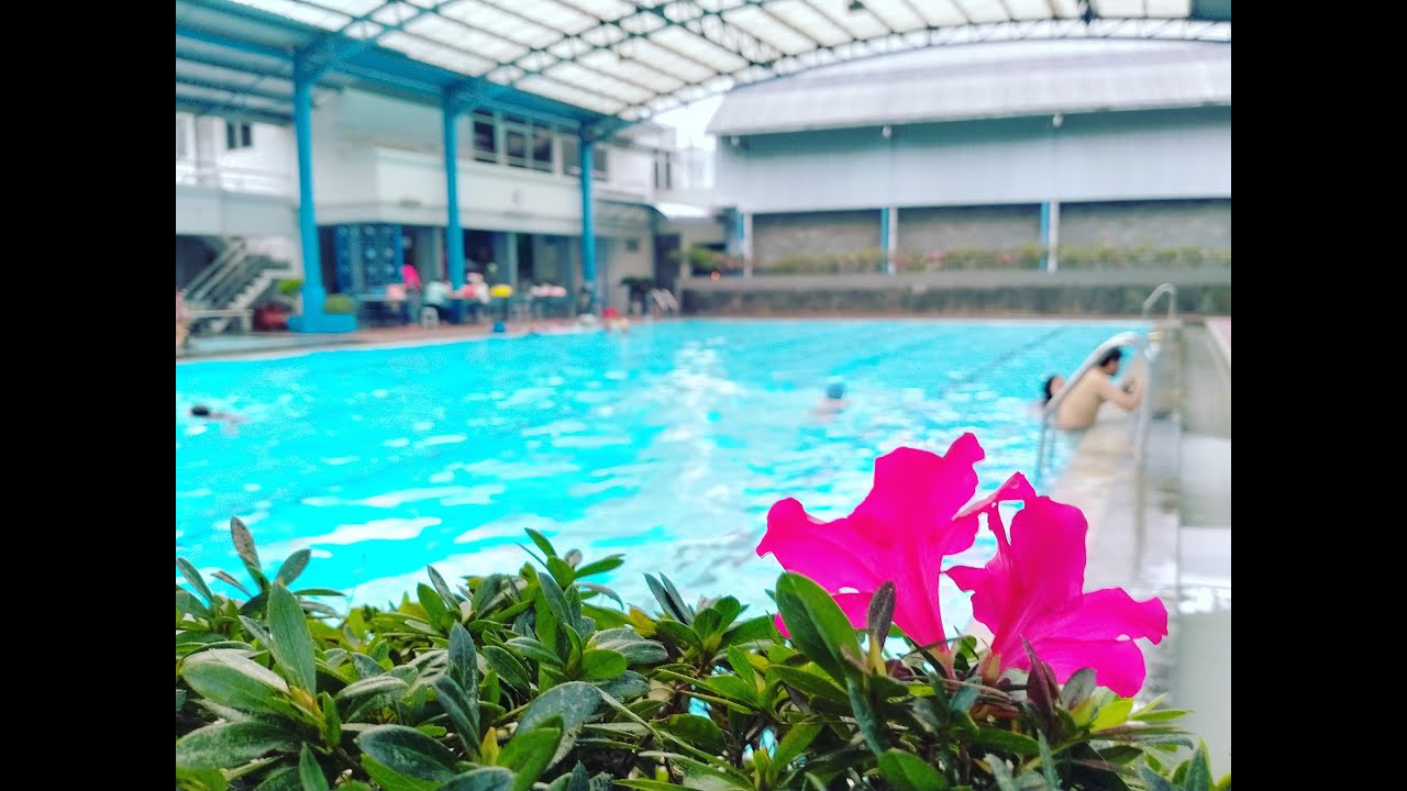 Kolam renang air hangat di abadi sport center bandung