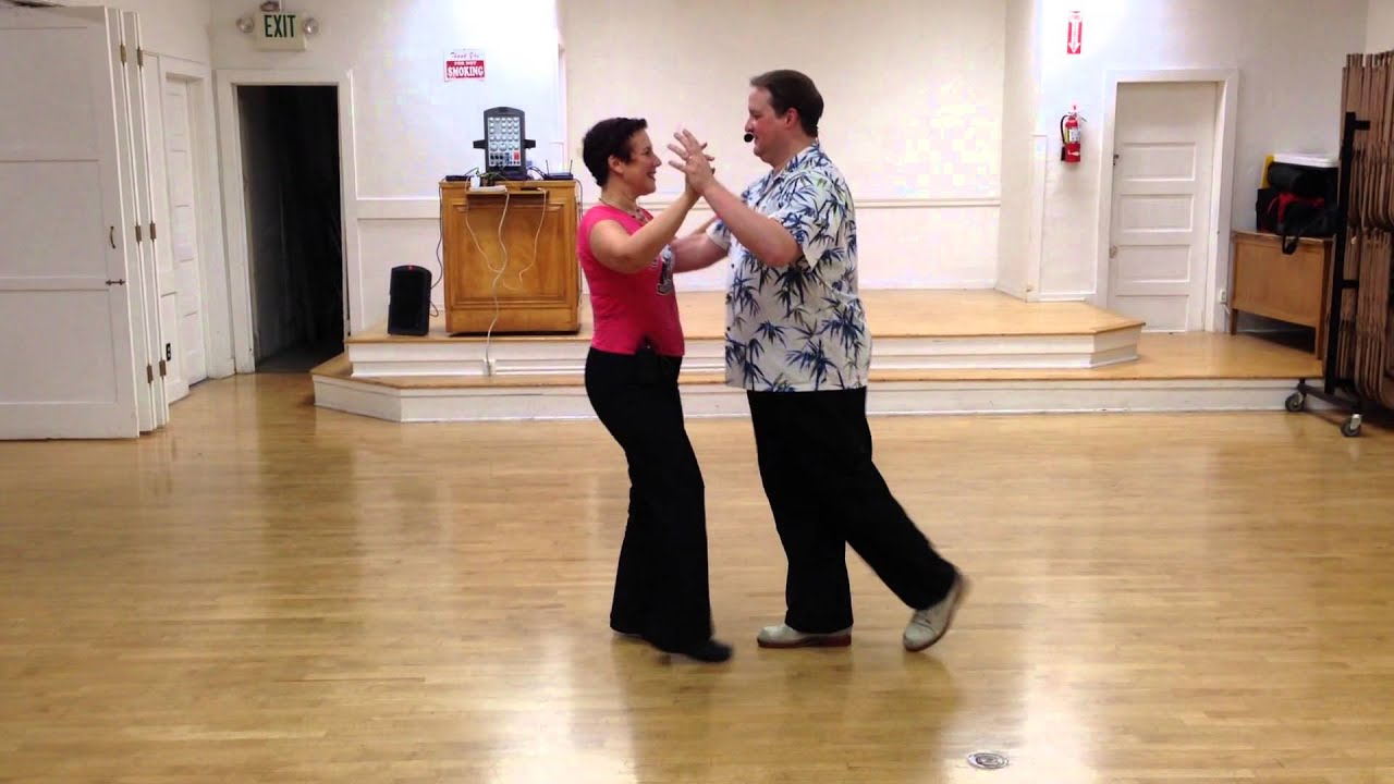 Rusty Frank & Ron Campbell's Intro to 1920's Partnered Charleston Class - Lindy by the Sea