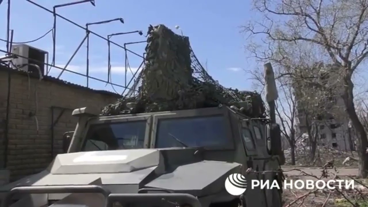 Russian forces offering neo-Nazis from Ukrainian Azov battalion in Azovstal factory surrender