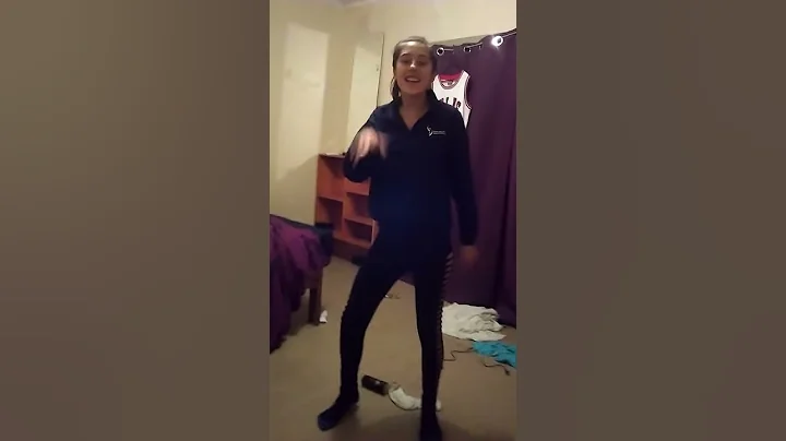 Amber singing