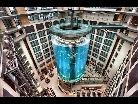 Aquadom Berlin - YouTube