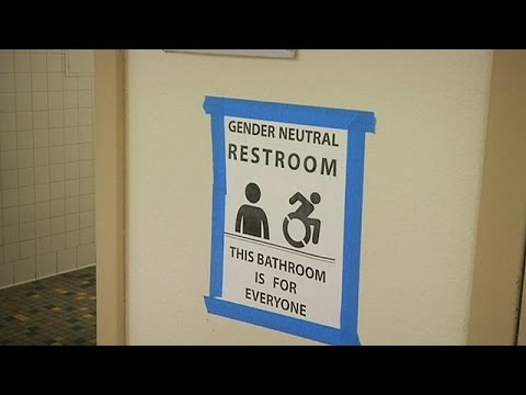 Donald Trump va a anular la ley de Obama sobre baños para transgéneros