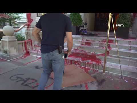 NYT Executive Editors Home VANDALIZED in Greenwich Village - NYC