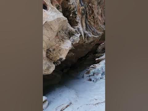 Сырные пещеры.... Карачаевск (друзья, там бегают собачки неподалёку ...