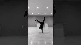 本日のフリーズ #bboying #bboy