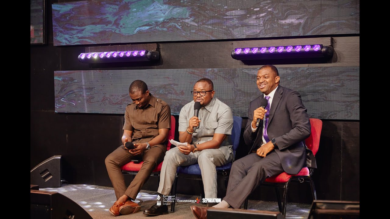 Забавный момент. Священнику Феофилу Сандею задали несколько вопросов о молитве, его музыке и ......