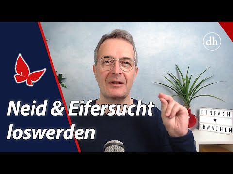 Video: Gruselige Blumentöpfe, inspiriert von echten Menschen