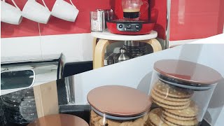 تنظيم ركن القهوة و الشاي coin café