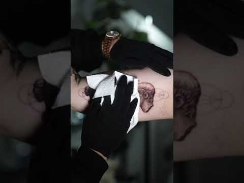 Video: 3 manieren om tatoeages te prijzen
