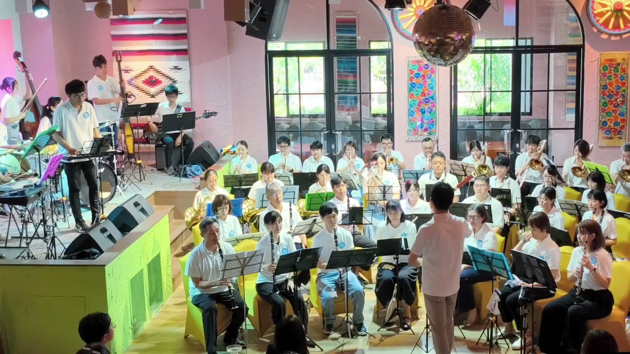 Full Ensemble - Disney Medley - YouTube