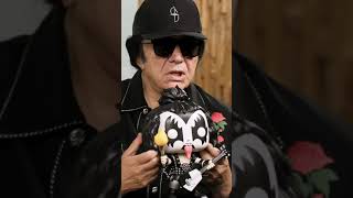 Gene Simmons Signs A Custom 10 Pop!