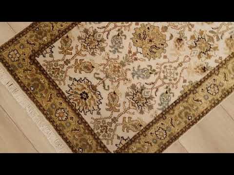 Mahal Serisi El Dokuma Uşak Desenli Kahverengi Yün Halı inceleme videosu kapak görseli