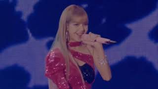 BLACKPINK - Kiss and makeup + So Hot | Arena Tour 2018 Special Final in Kyocera Dome Osaka Resimi