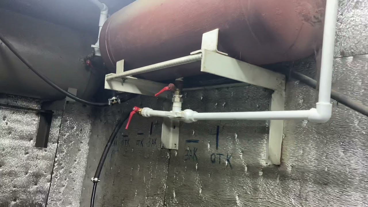 Самодельная мойка . Баллон , компрессор , пистолет от мойки - YouTube