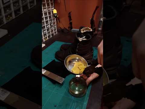 روش ساده برای براق کردن کفش توضیحات بیشتر داخل کپشن کفش چرم آموزش Shoeshine Leather 