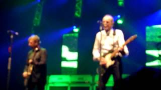 Status Quo &#39;Living On An Island&#39; &amp; &#39;In The Army Now&#39; Drum Solo 10.12.12