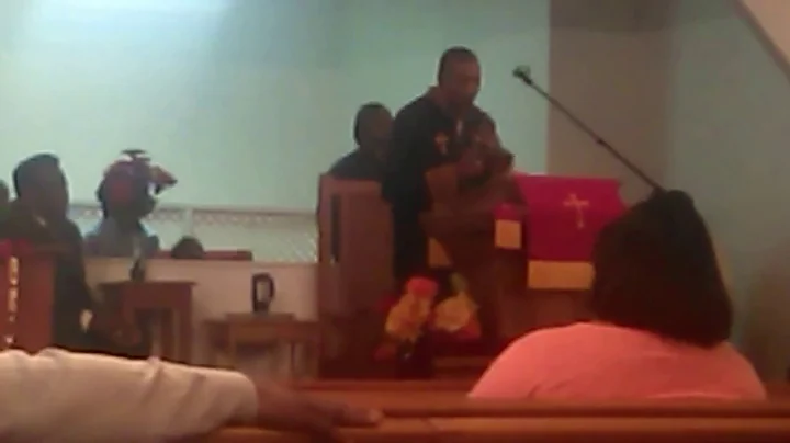 PASTOR WILLIE SINKFIELD SINGS(COVER)