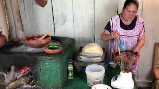 Pollito Enchilado De Mi Rancho A Tu Cocina