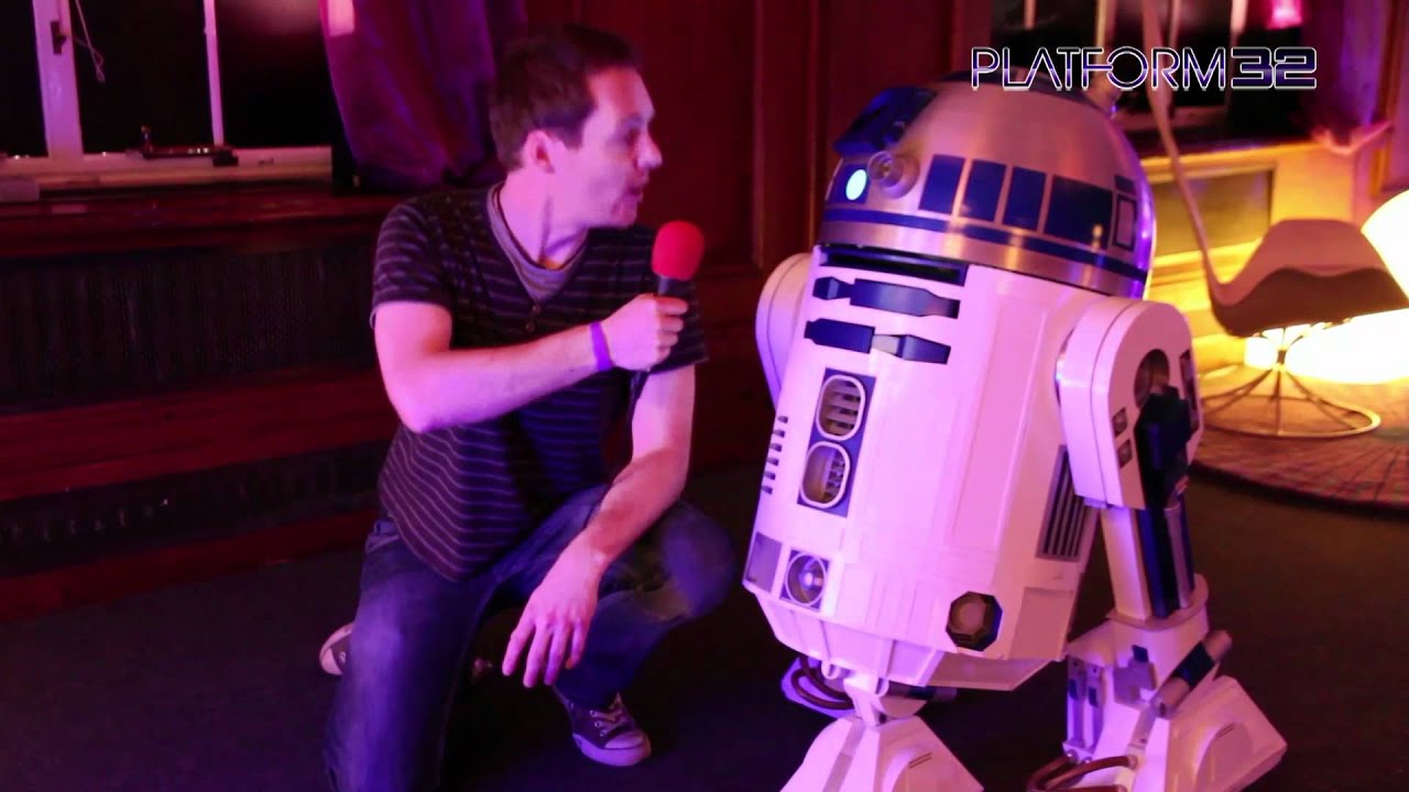Kinect Star Wars - R2D2 Interview - Platform32 - YouTube