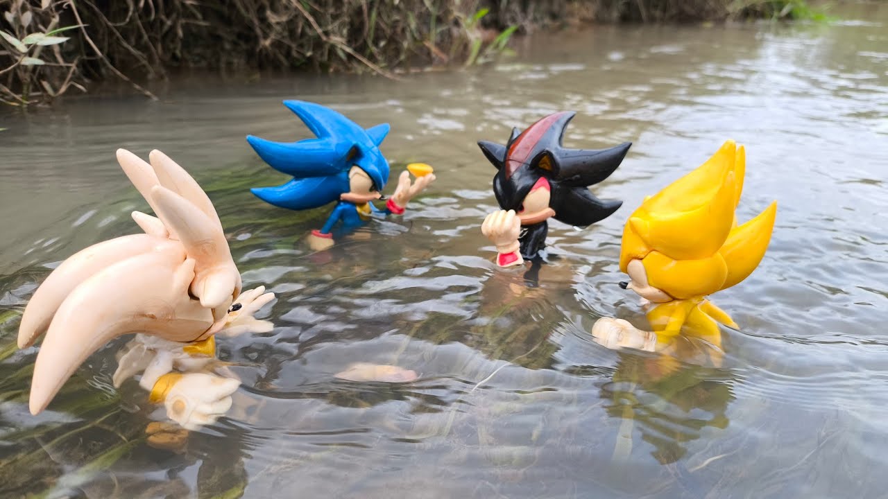Sonic the hedgehog action figure :Sonic/knukles/Super sonic/Prime/Jaks/Were hog/Tails/Super shadow
