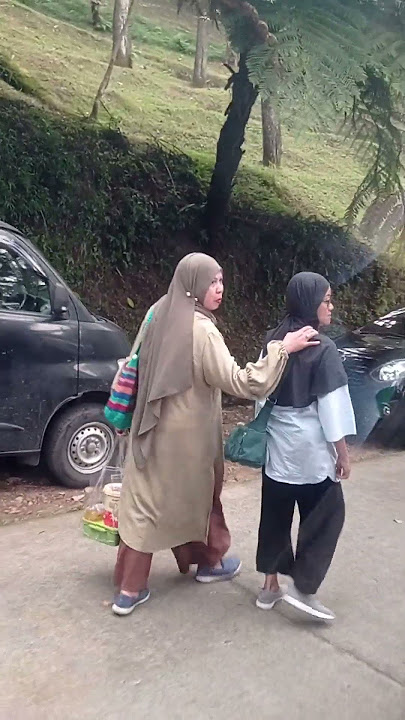 Parkiran mobil tempat wisata #tonton #tontonjaya