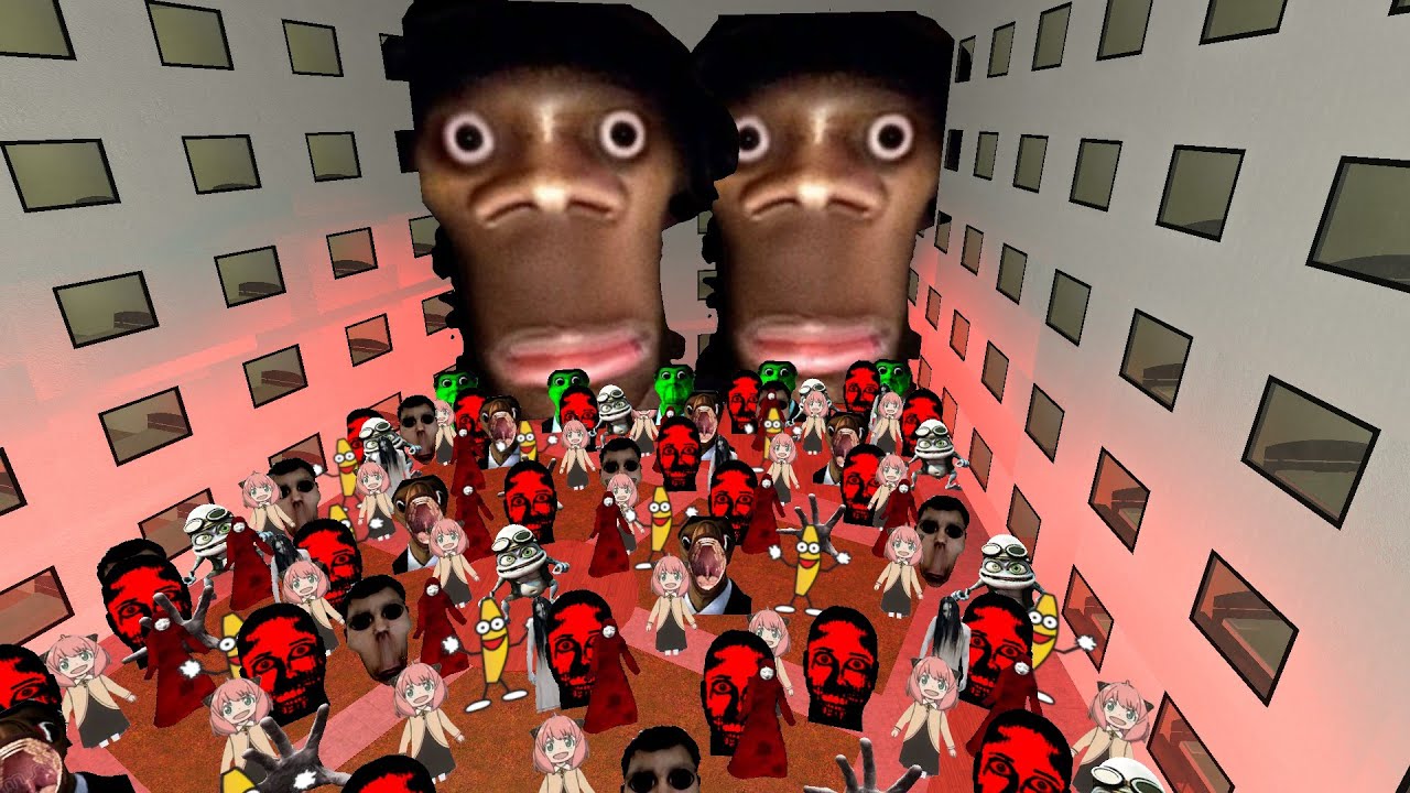 Two Giant Hamood Faces vs 100+ Face Nextbots in the Courtyard (Garry's Mod)