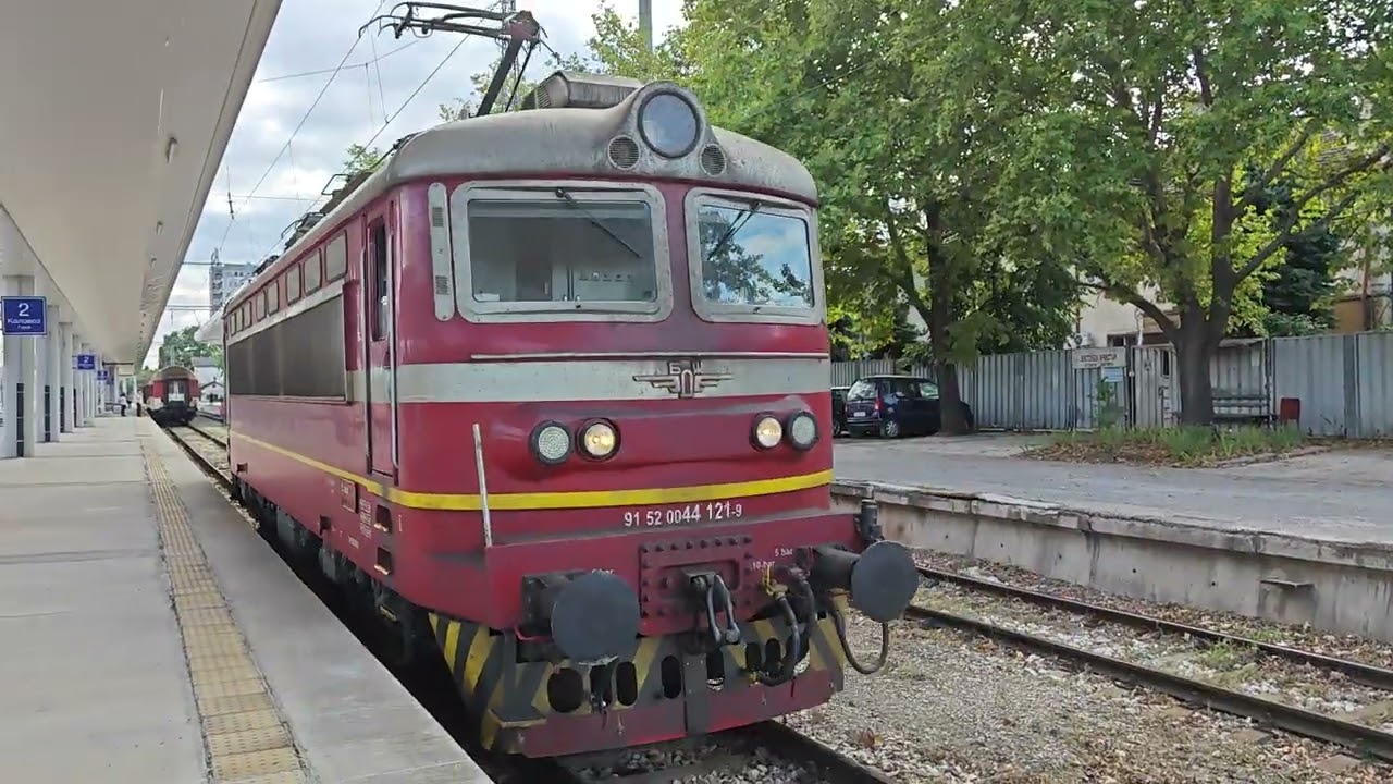 Маневра на 44121 в гара Стара Загора 