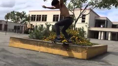 Nollie 180 switch front crook