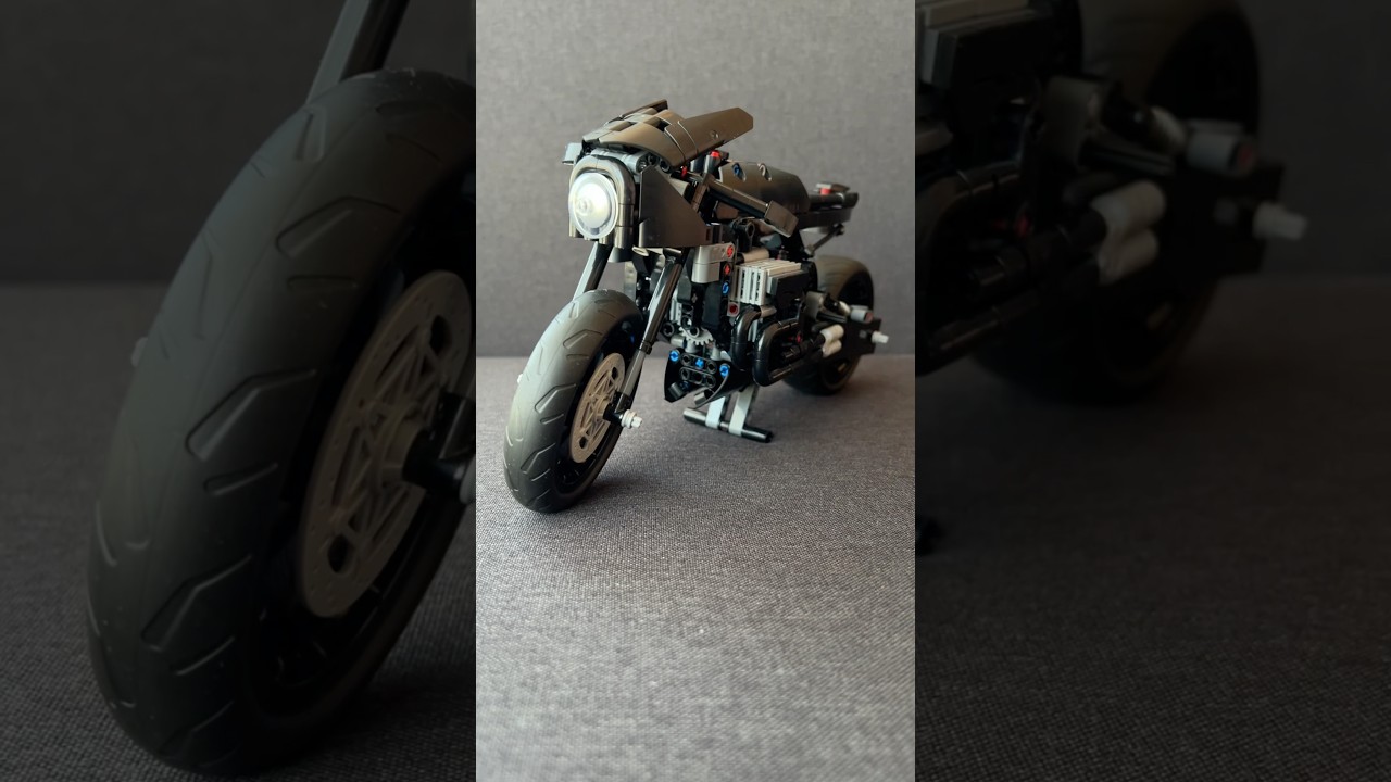 Lego Batcycle 42155 