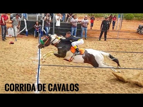 CORRIDA DE CAVALOS EM SANTA CRUZ - PE: EMOÇÃO E ADRENALINA