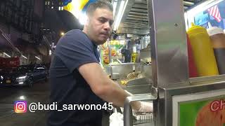 Jajan Kebab Di Food Truck Time Square New York