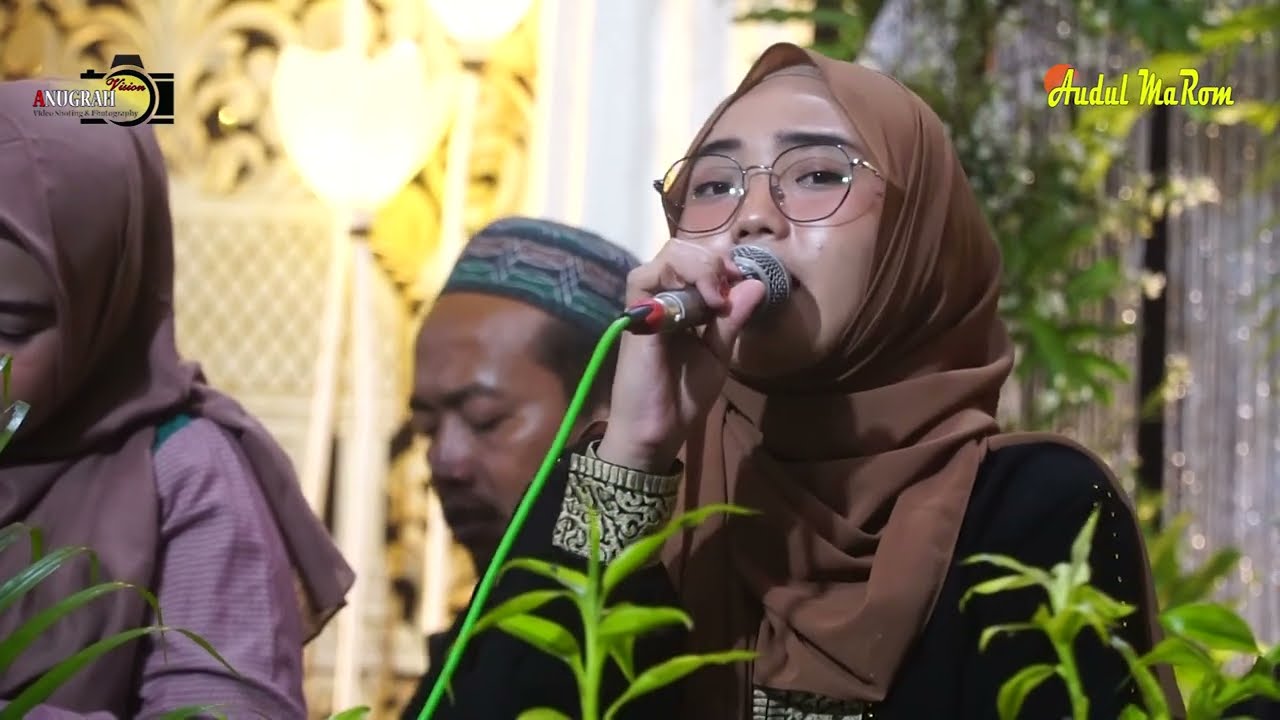 BIKIN MERINDING Pembawaan Syair - Lagu Sisa Umur - Covered By VIVI