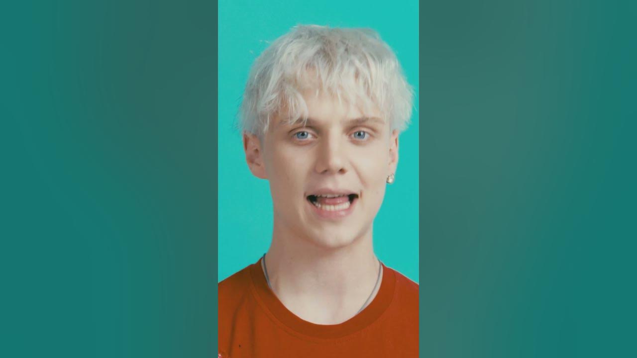 давайте мы с тобой сыграем в прятки. ваня дмитриенко танцуй. прятки цитаты. давай сыграем в прятки дмитриенко. давай мы с тобой сыграем в прятки.