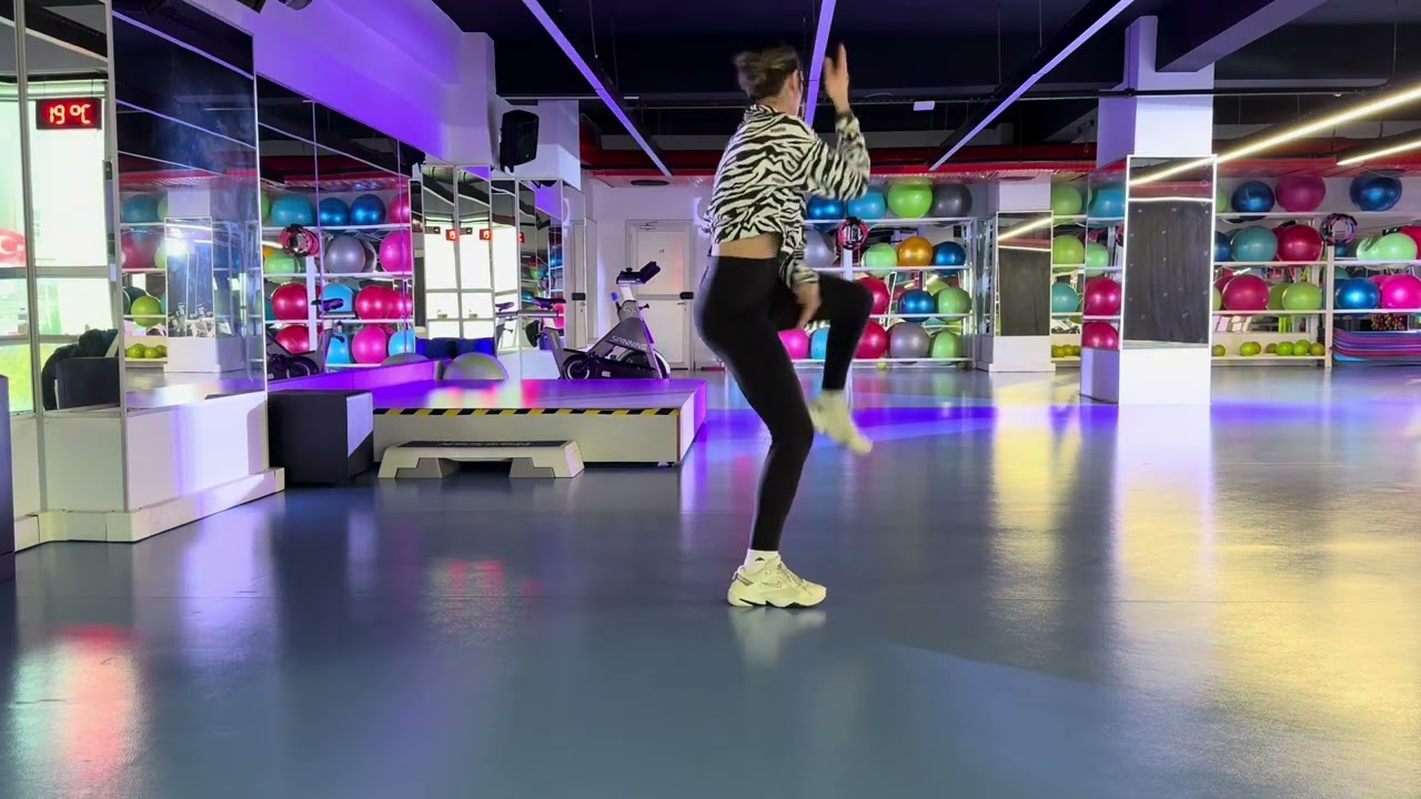 YAMA YAMA - Zumba @DYSTINCTOFFICIAL 