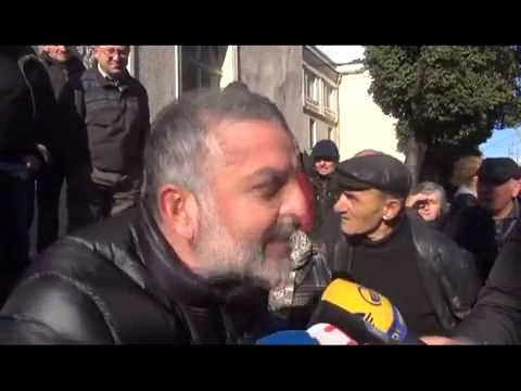 საპროტესტო აქცია ყოფილი პოლიციელების წინააღმდეგ  ზუგდიდში
